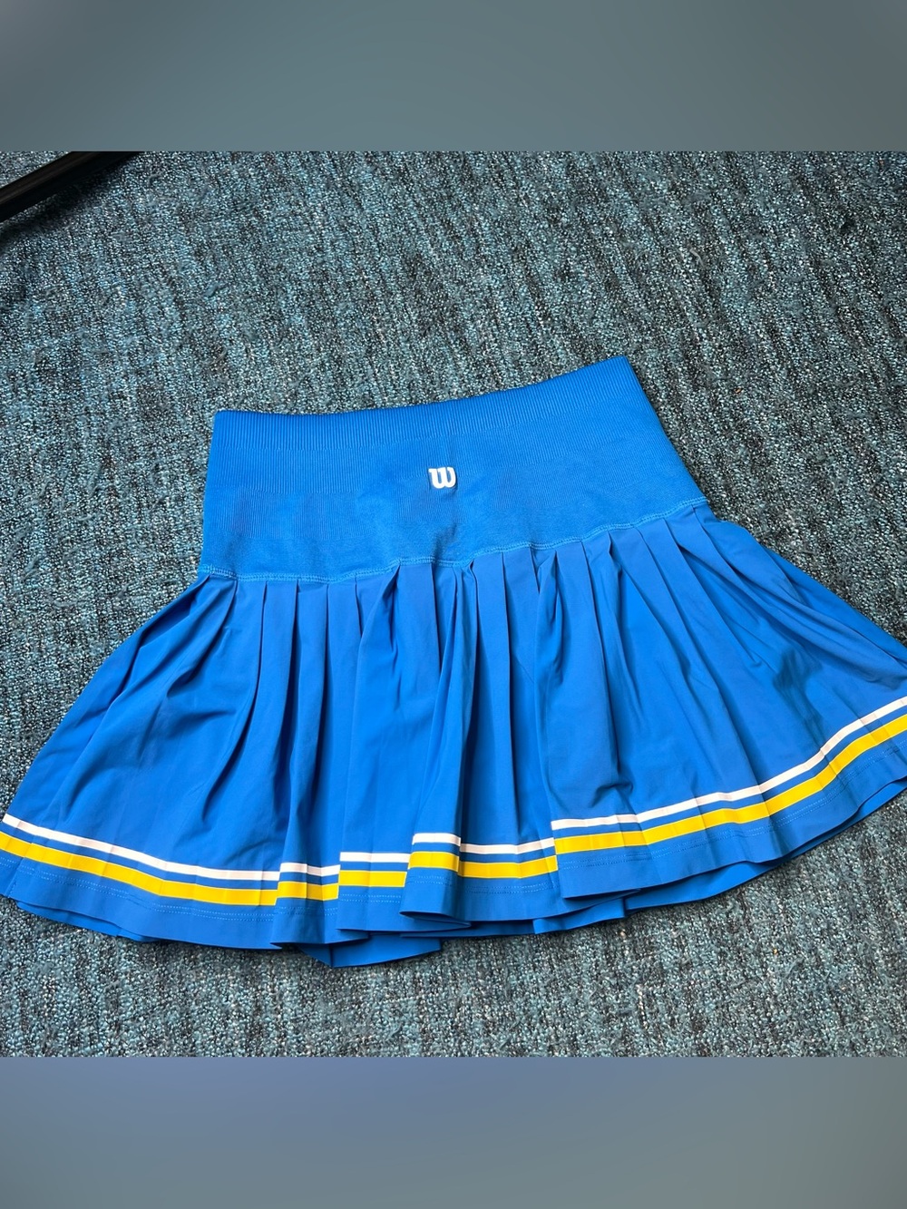 Wilson Midtown Tennis Skirt in Blue Yellow Women's Size Medium Pickleball Skort